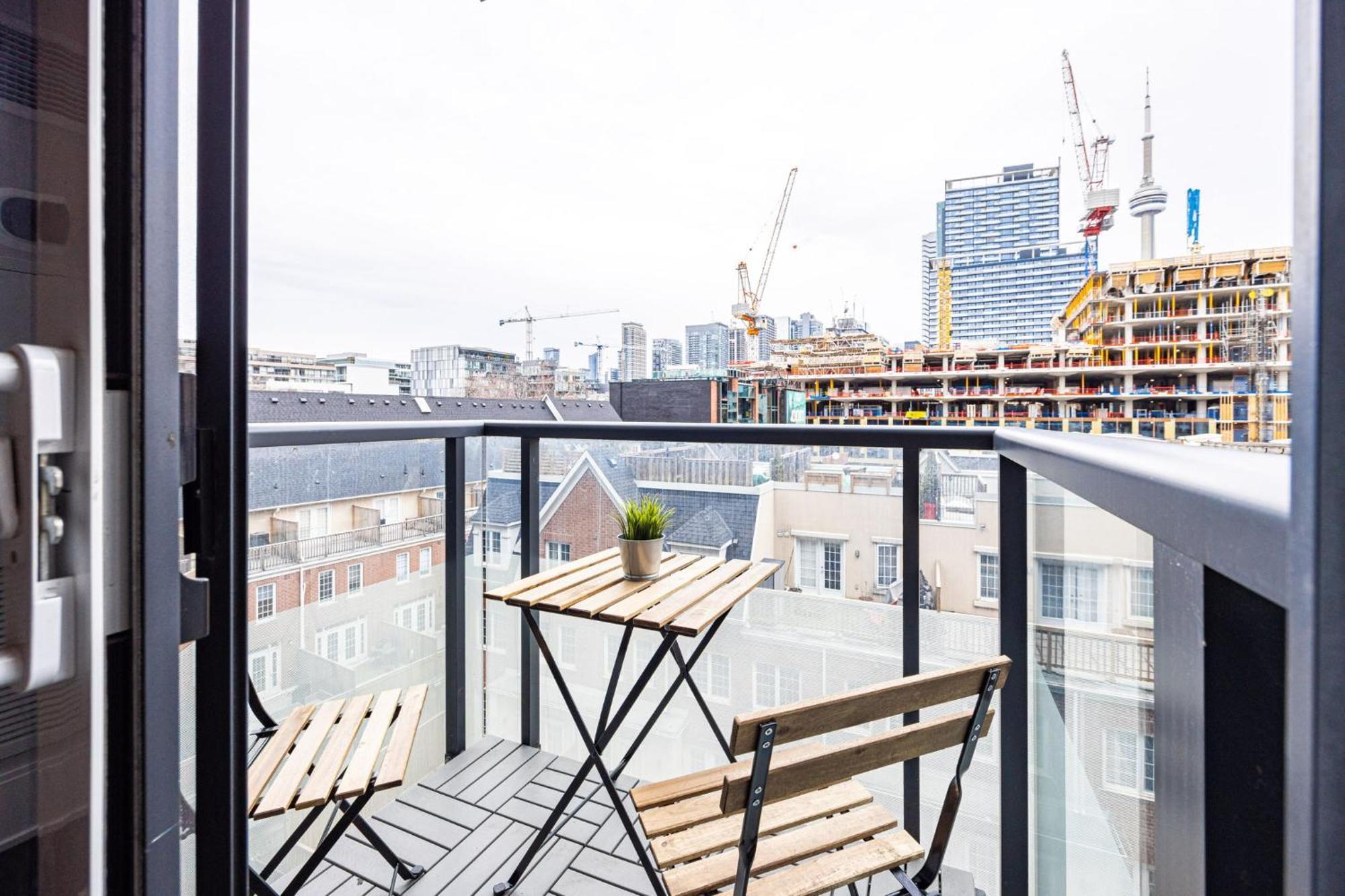 Dwtn Condo Near Cn Tower! W/ Free Parking Toronto Exterior foto